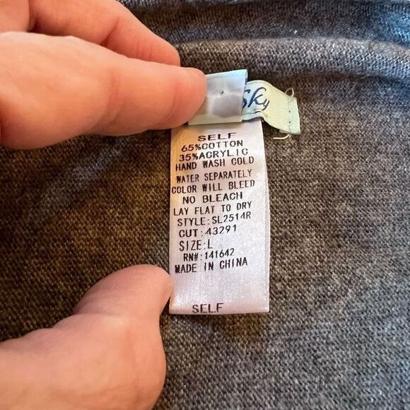 She + Sky Cowl Neck Fringe Cotton Blend Long Sleeve Poncho Sweater Gray Large - Picture 3 of 8